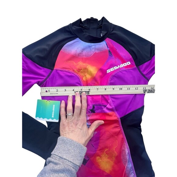 Sea-Doo Women's Small One Piece Rash Guard Swimsuit UV Protection Surfing  NWT - Picture 5 of 9